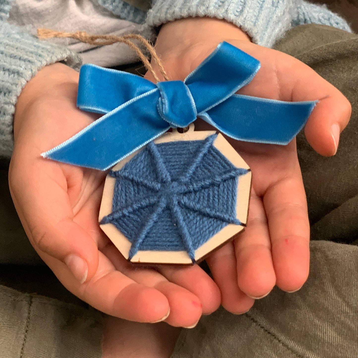 Woven Hanging Christmas Decorations Craft Kit